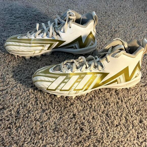 White and gold adidas freak - Picture 3 of 8